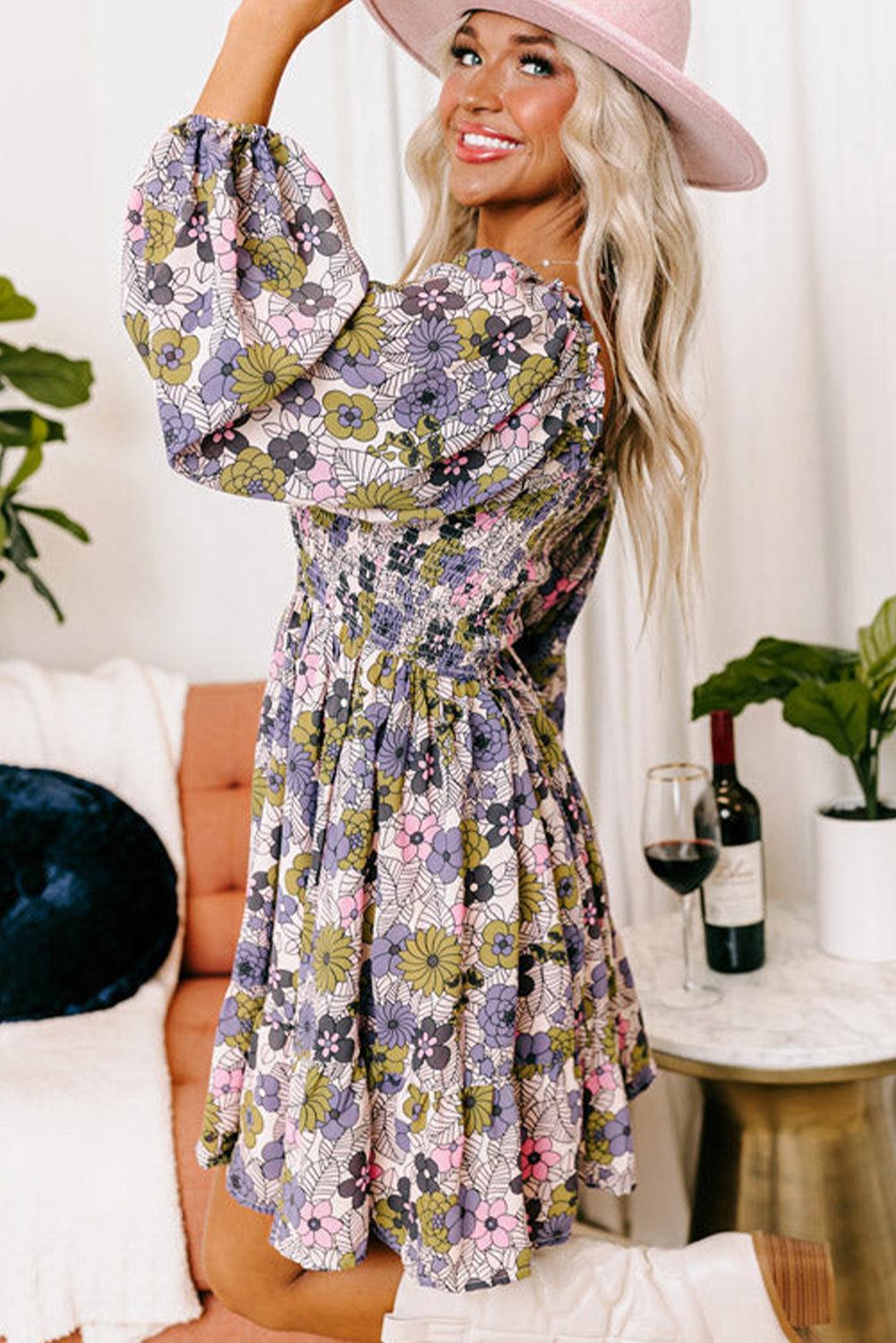 Gebloemde Smokjurk met Vierkante Hals - Floral Dresses - Jurkjes.co