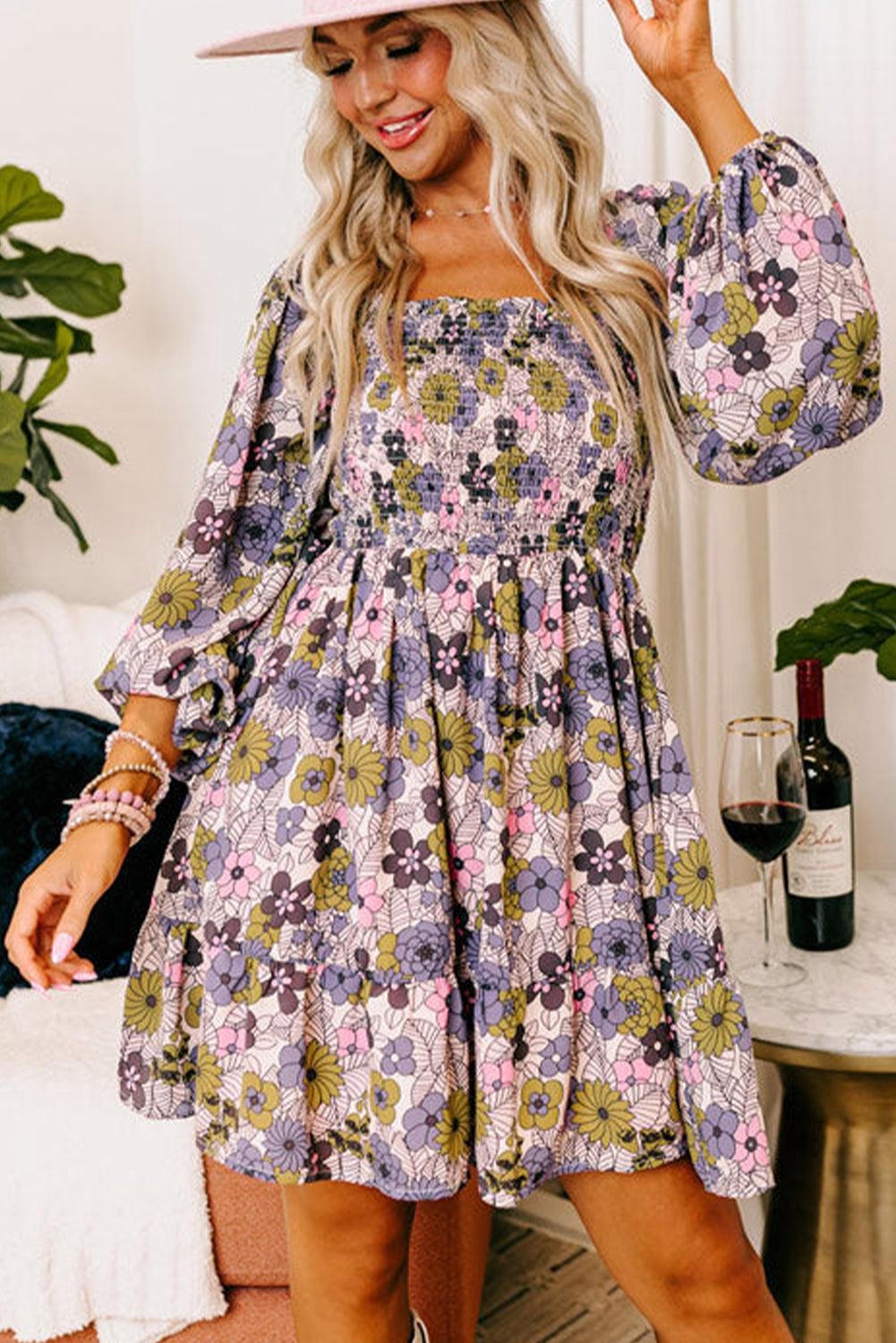 Gebloemde Smokjurk met Vierkante Hals - Floral Dresses - Jurkjes.co