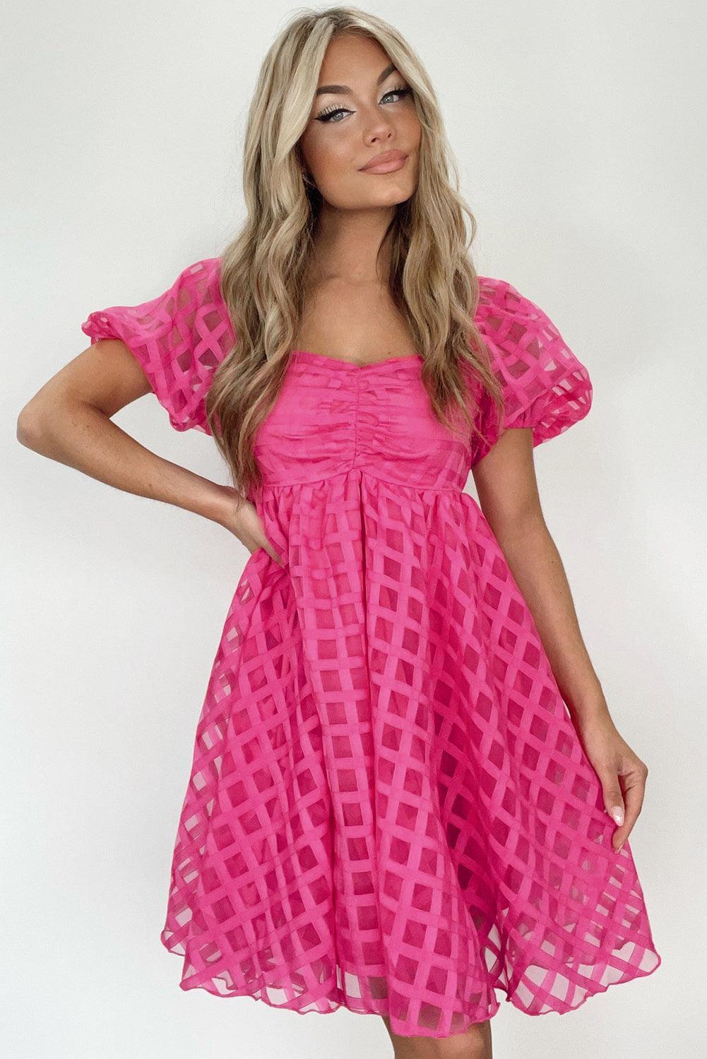 Geruite Babydoll Jurk met Pofmouwen - Mini Dresses - Jurkjes.co