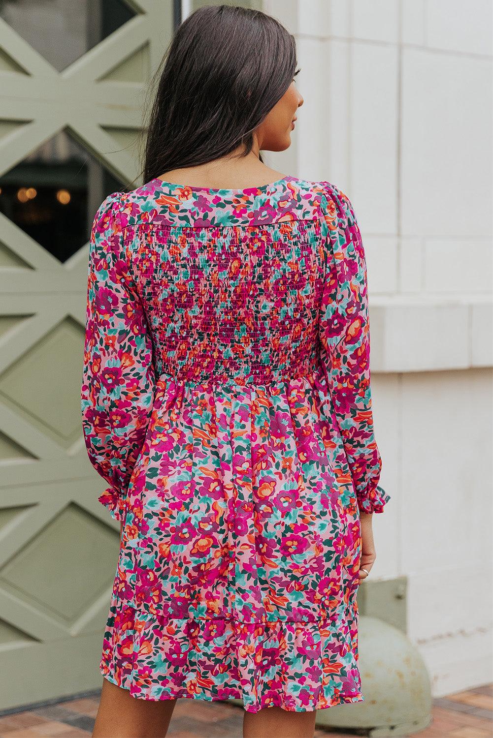 Gesmokte Jurk met Pofmouwen en V-hals - Floral Dresses - Jurkjes.co