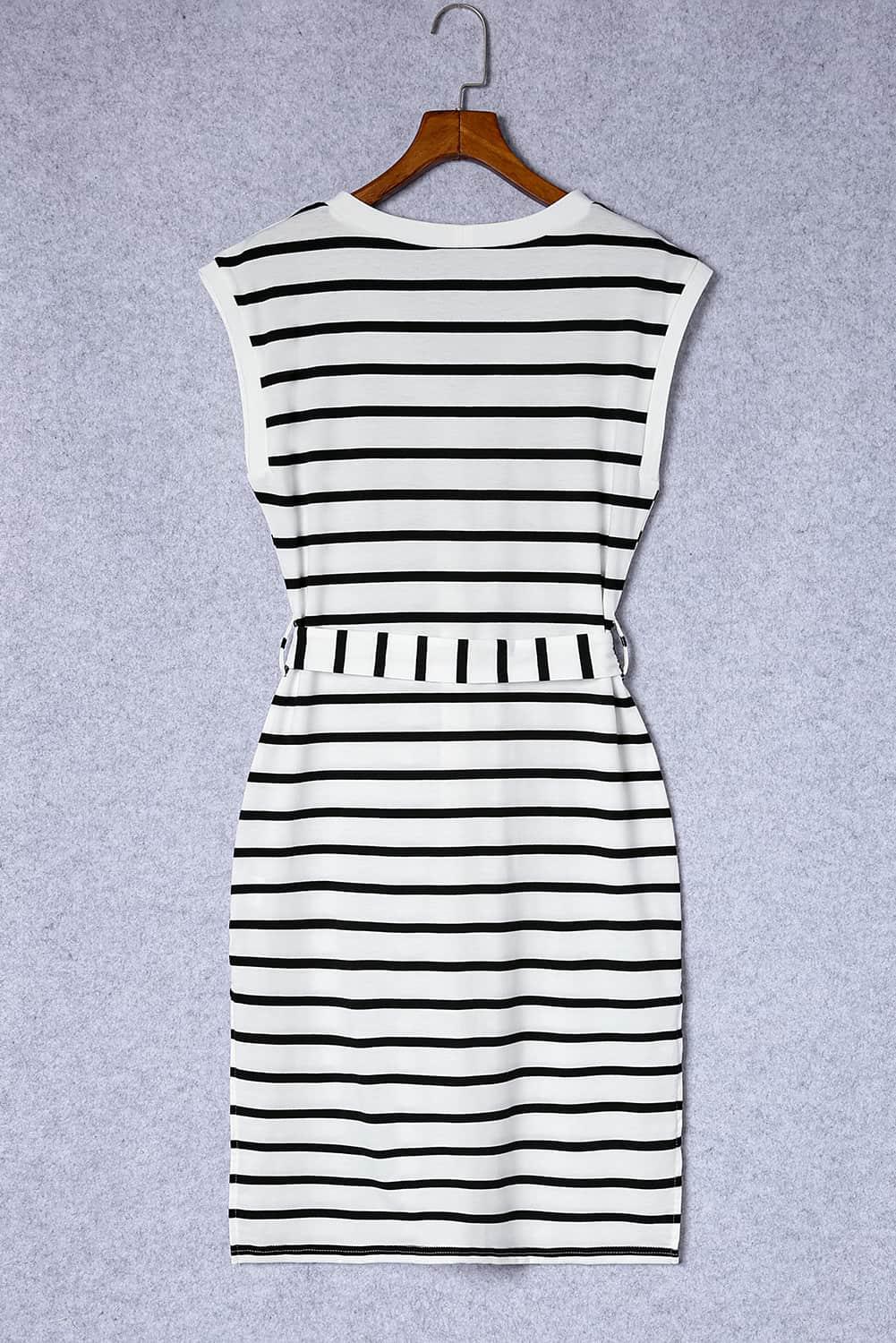 Gestreepte Midi-Jurk met Knoop en Split - Midi Dresses - Jurkjes.co