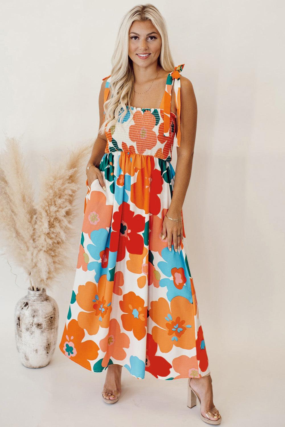 Gestrikte Maxi-Jurk met Gesmokt Lijfje - Floral Dresses - Jurkjes.co