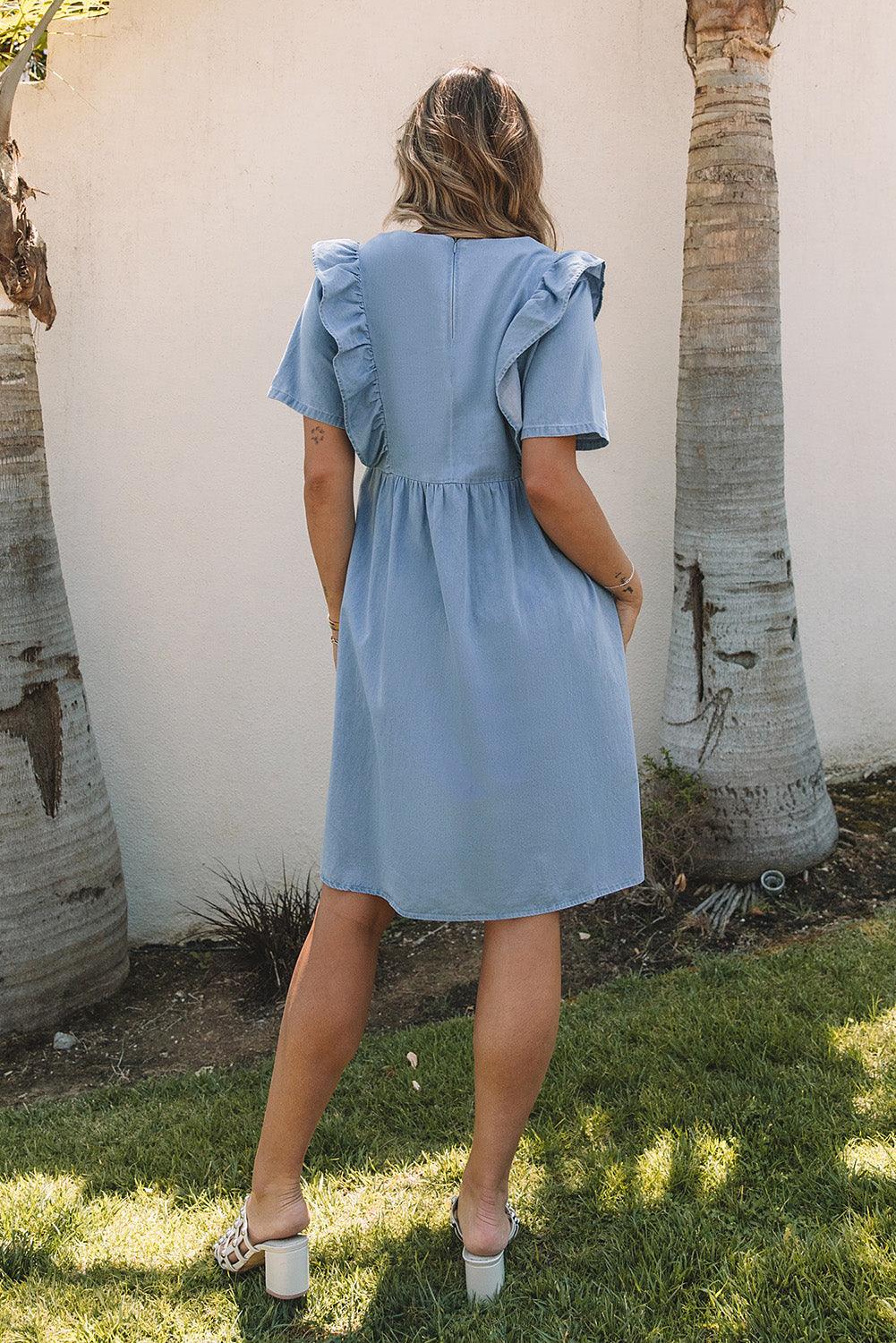 Hemelsblauwe Chambray Midi-Jurk met Ruches - Midi Dresses - Jurkjes.co