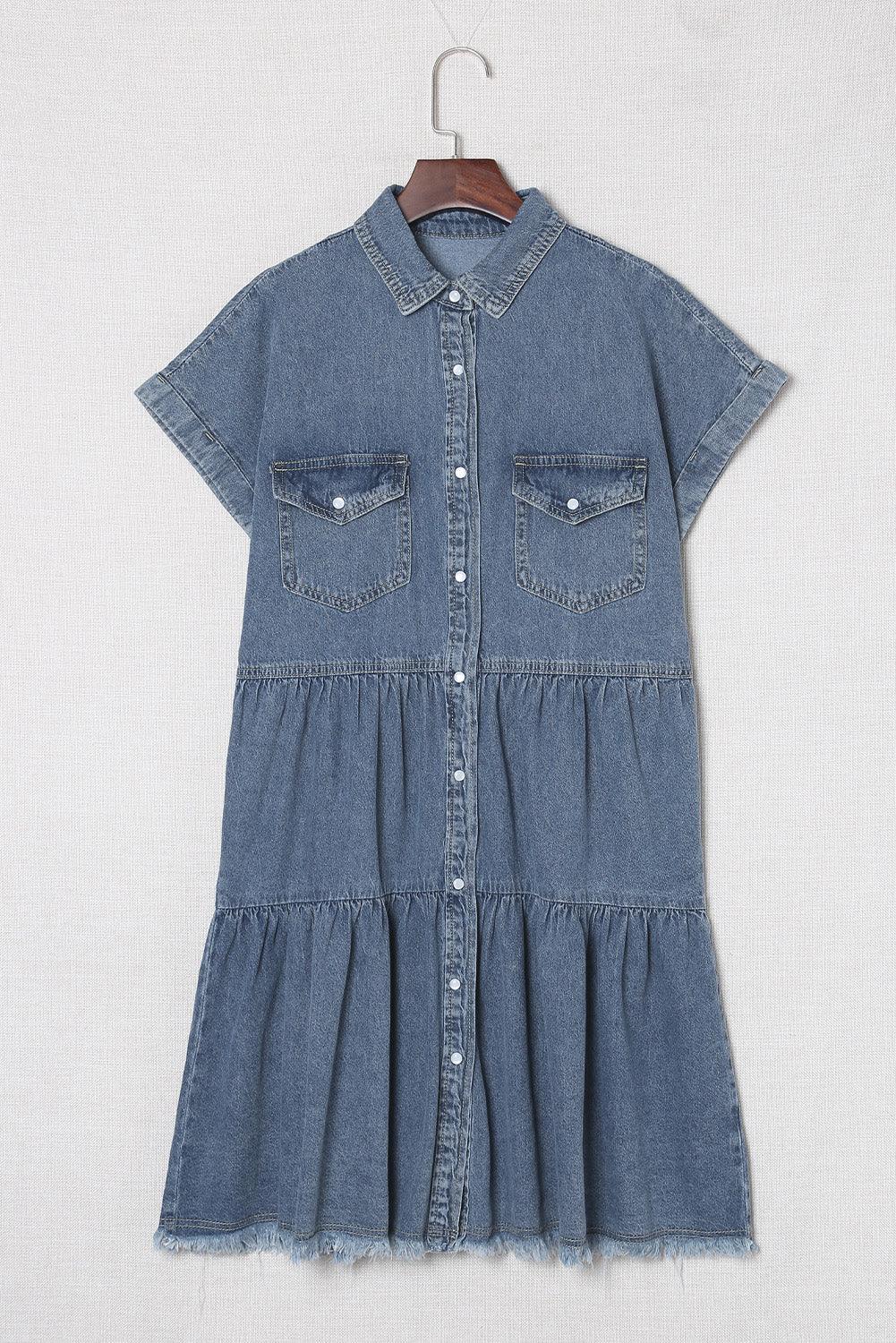 Knoopsluiting Denim Jurk met Rafelzak - Mini Dresses - Jurkjes.co