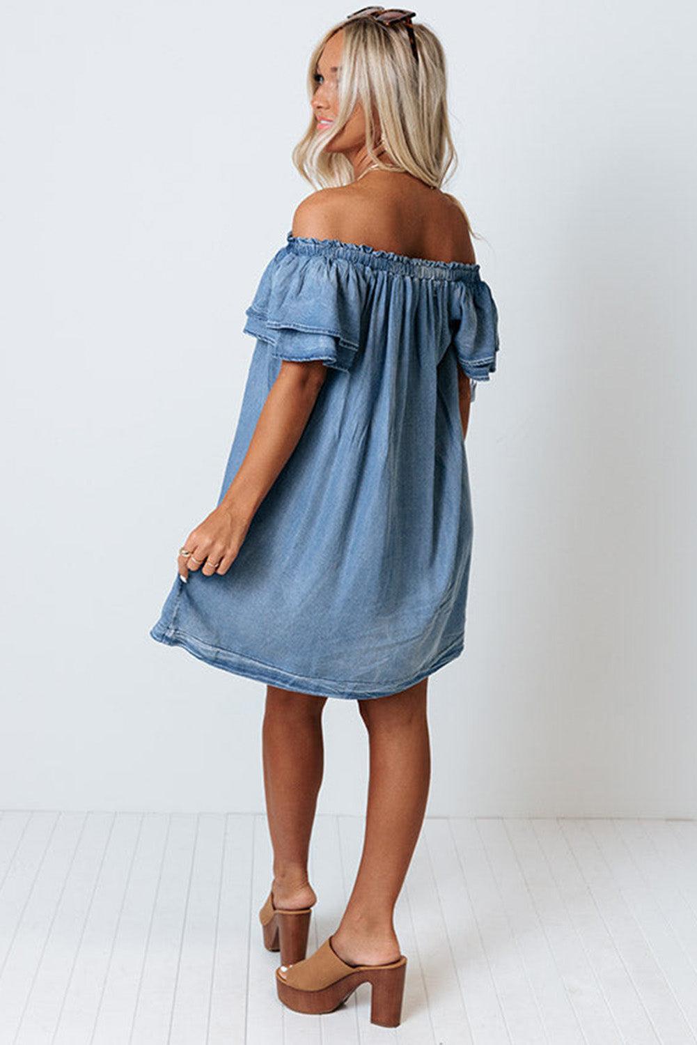 Off-Shoulder Chambray Jurk met Ruches - Mini Dresses - Jurkjes.co