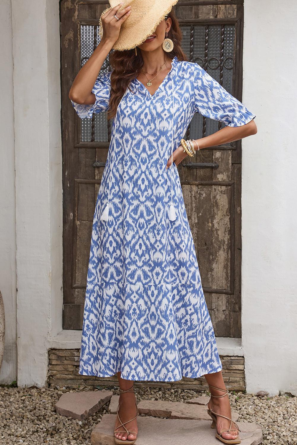 V-Hals Maxi Jurk met Geometrische Print - Maxi Dresses - Jurkjes.co