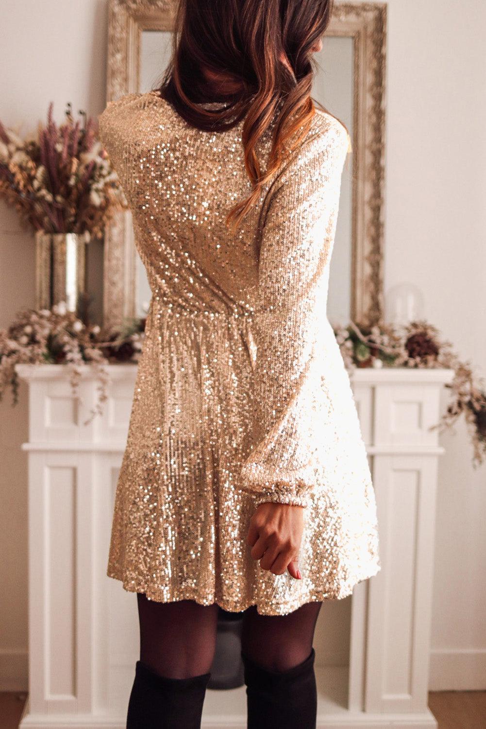 Wikkeljurk met V-hals en Pailletten - Sequin Dresses - Jurkjes.co